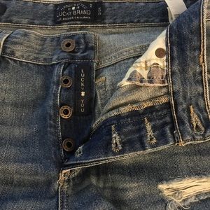Never worn Lucky🍀Brand Jeans!